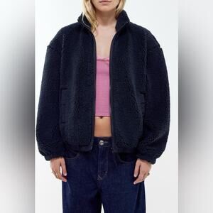 BDG Urban Outfitters Boxy Fleece Jacket black small